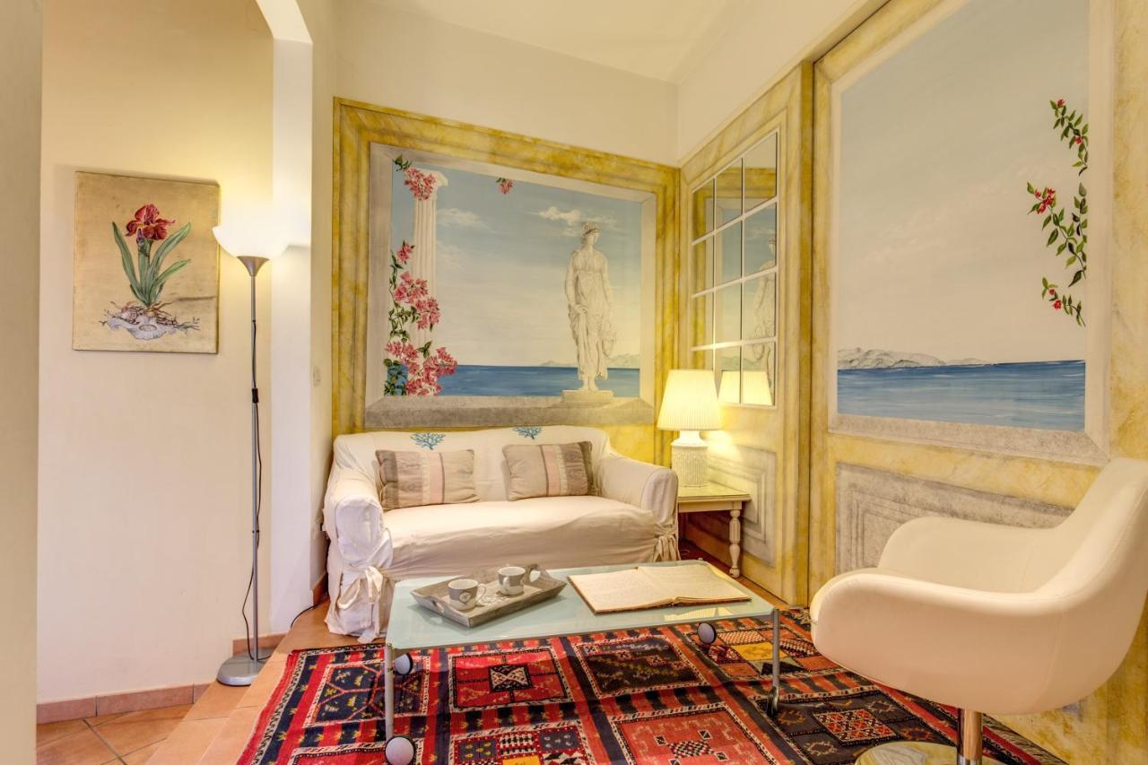 Monti Romantic Sunshine Maisonette * Roma