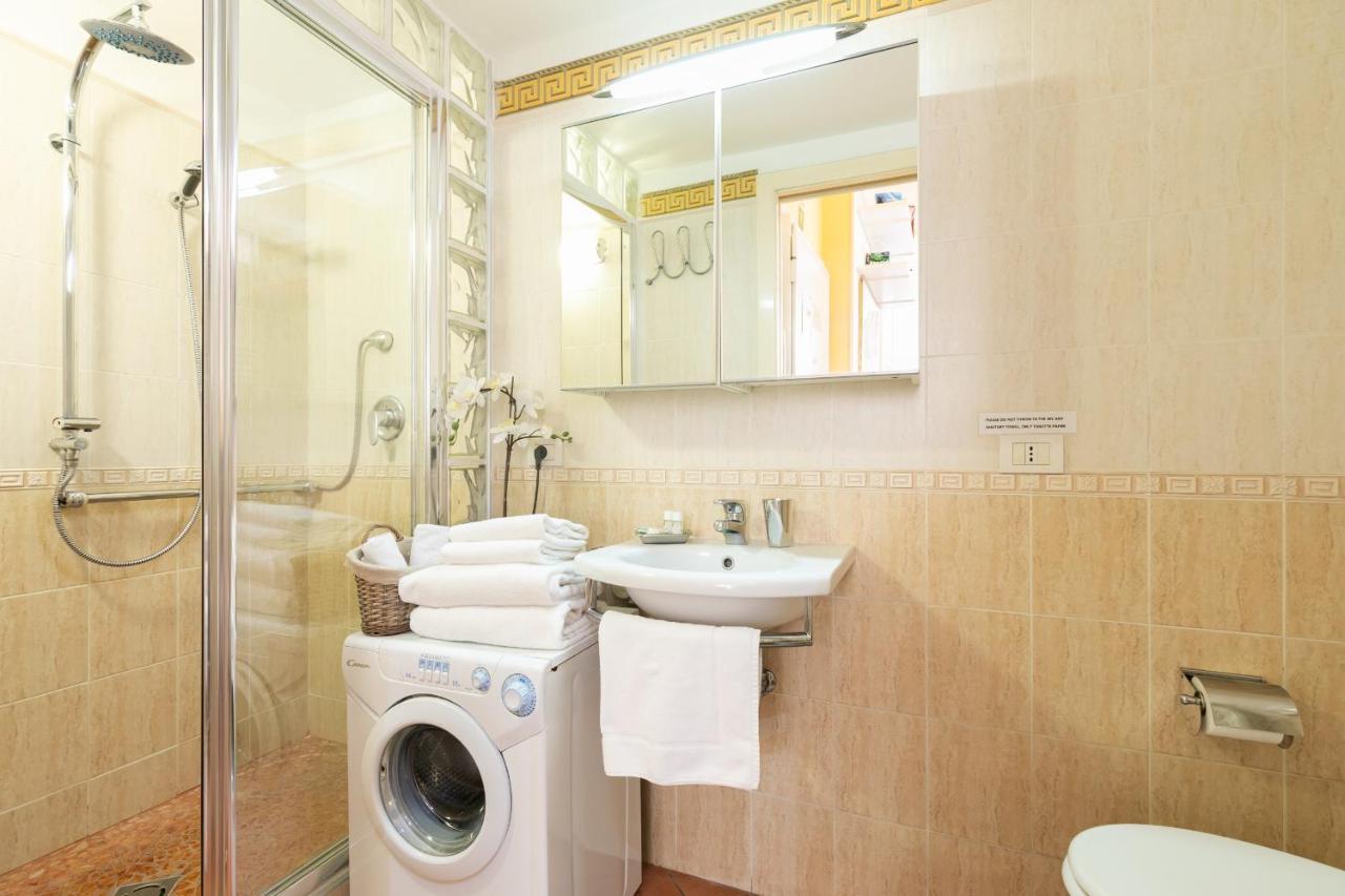 Monti Romantic Sunshine Maisonette * Roma