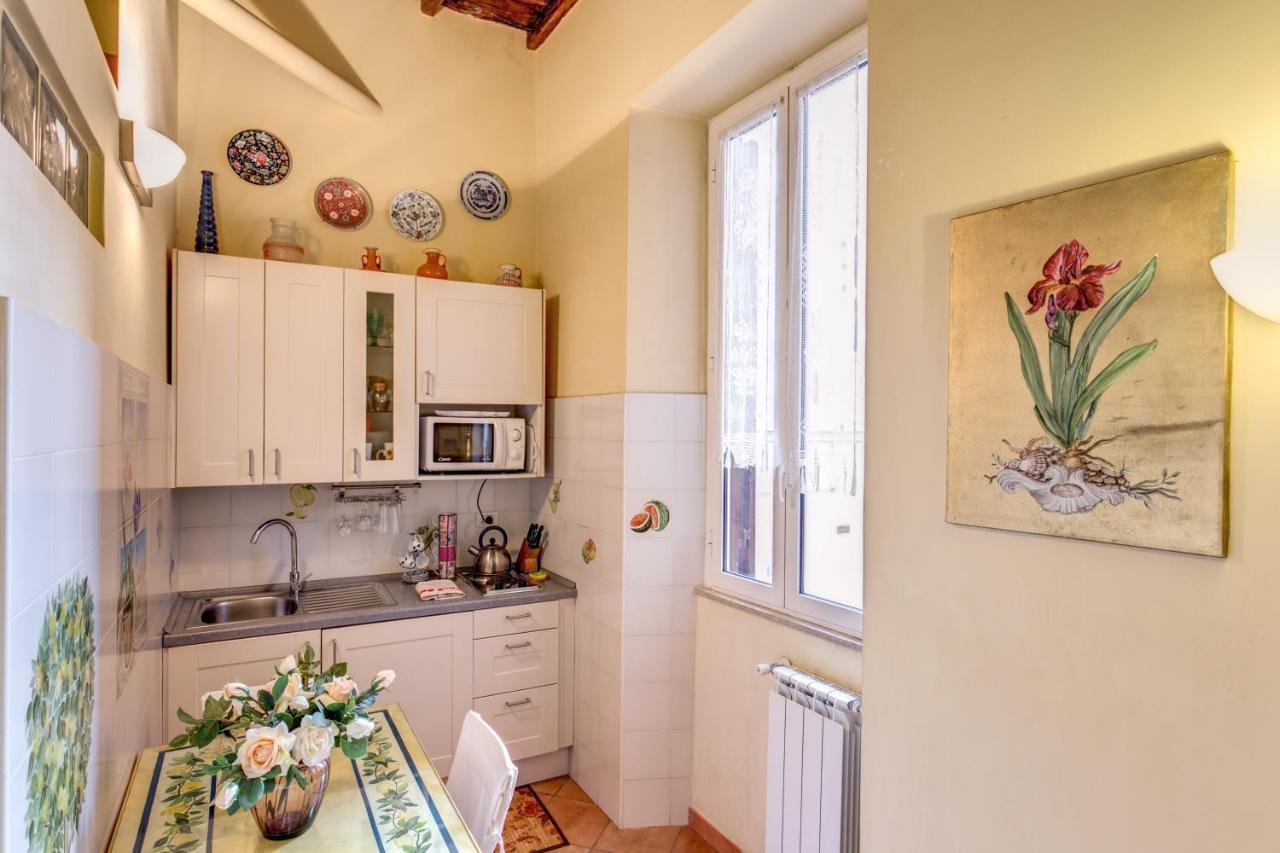 Centro Monti Romantico Boutique